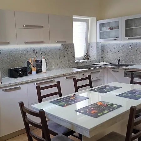 Apartment Zimmerferi Keszthely