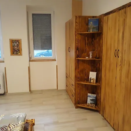 Zimmerferi Apartman Apartment *