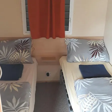 Zimmerferi Apartman Apartment *